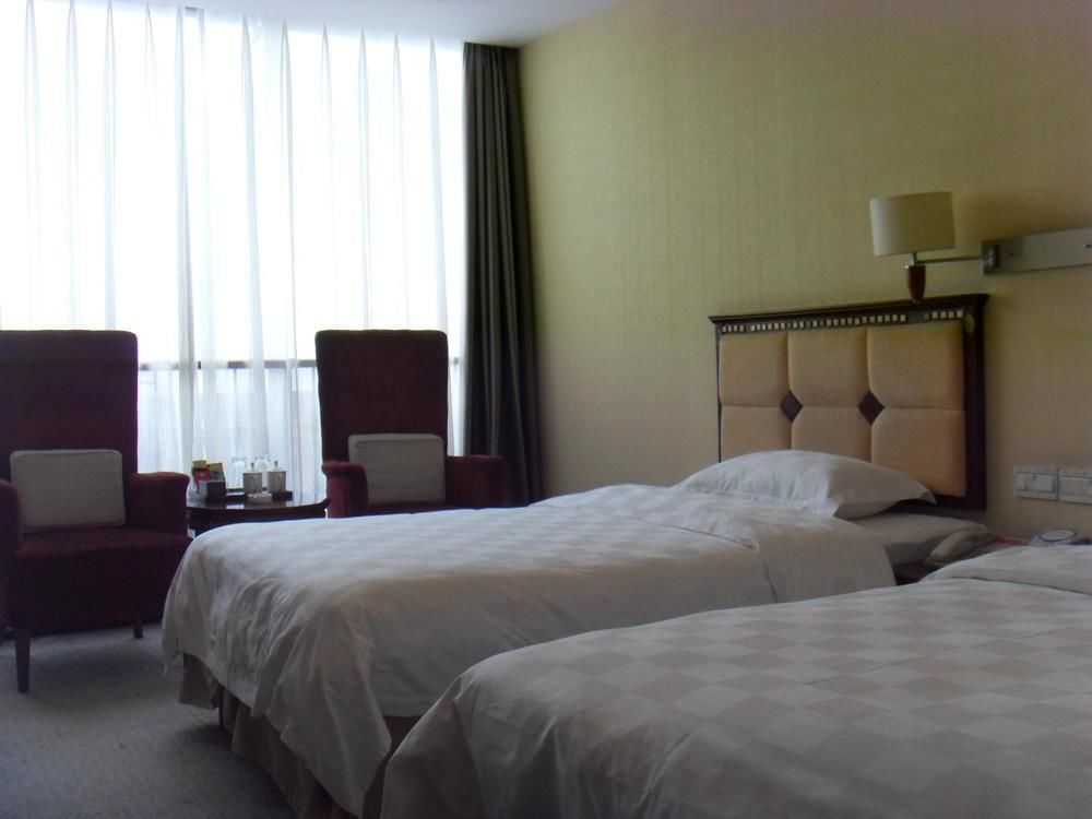 Yijing Holiday Hotel Yimeng Road Linyi  ภายนอก รูปภาพ