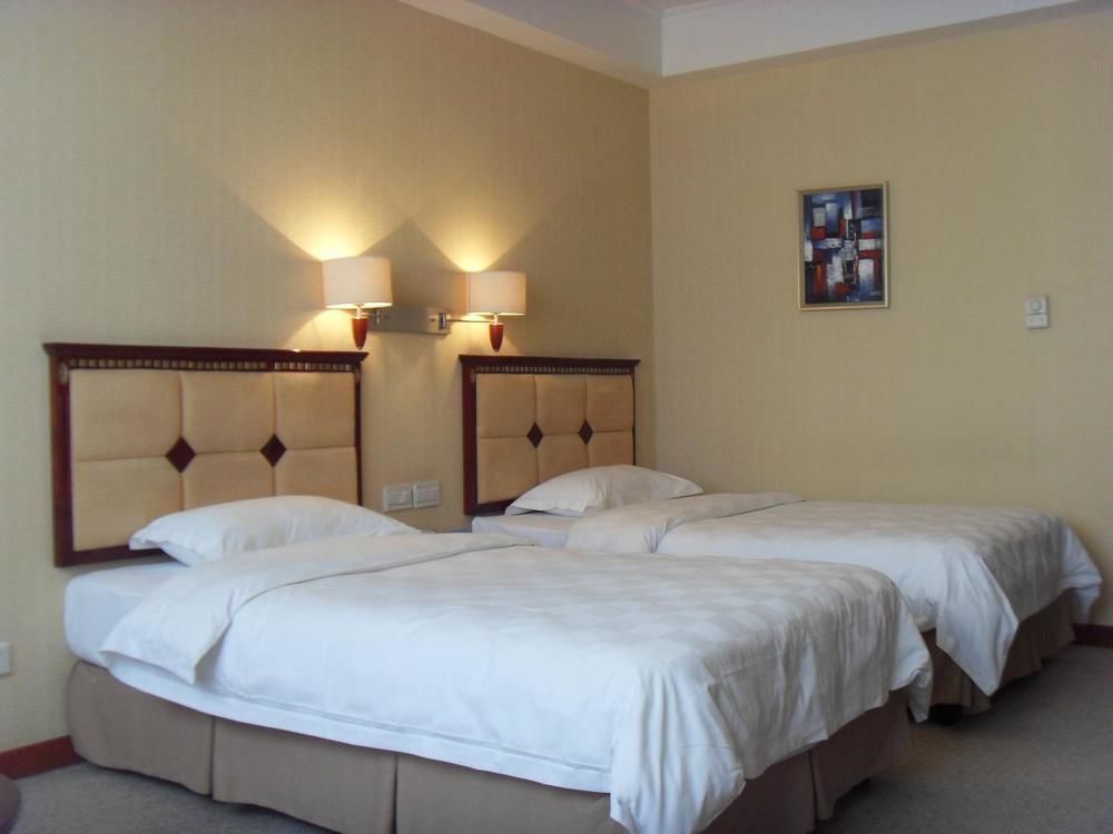 Yijing Holiday Hotel Yimeng Road Linyi  ภายนอก รูปภาพ