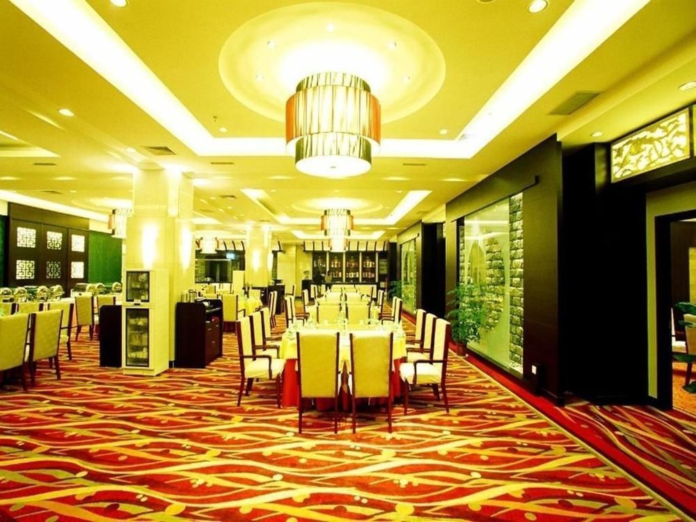 Yijing Holiday Hotel Yimeng Road Linyi  ภายนอก รูปภาพ