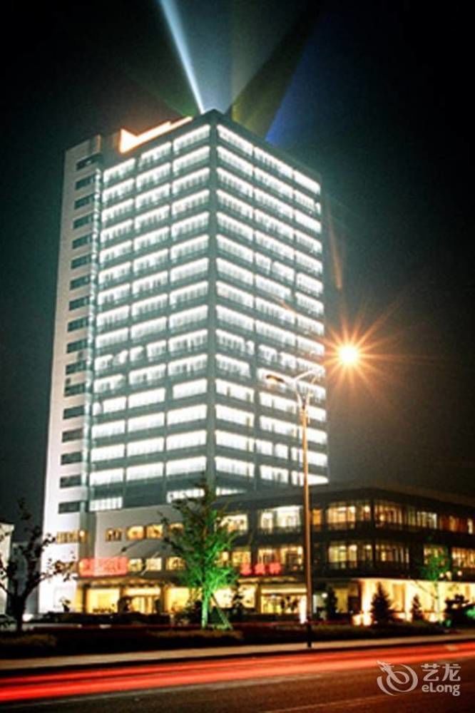 Yijing Holiday Hotel Yimeng Road Linyi  ภายนอก รูปภาพ