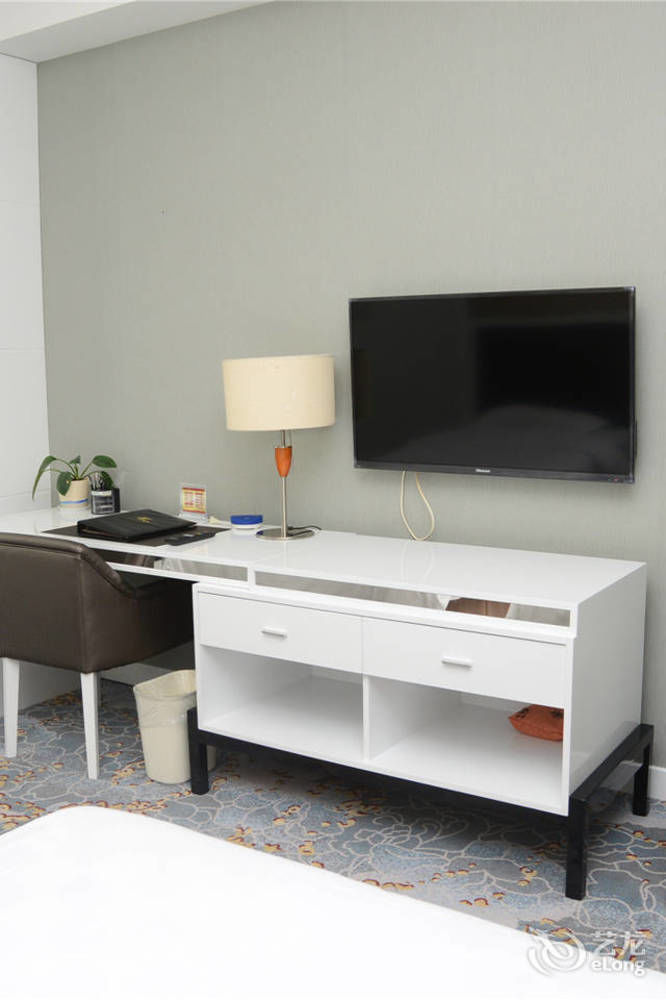 Yijing Holiday Hotel Yimeng Road Linyi  ภายนอก รูปภาพ