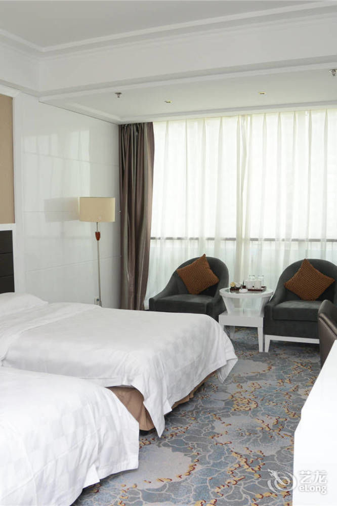 Yijing Holiday Hotel Yimeng Road Linyi  ภายนอก รูปภาพ